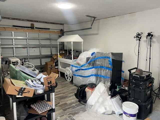 7110 SW 11th St, Pembroke Pines, FL 33023 - view of garage