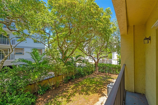 8940 NE 8th Ave Unit 1203, Miami, FL 33138 - view of yard
