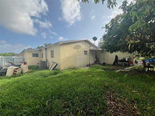 6685 NW 39th St, Virginia Gardens, FL 33166 - photo 17