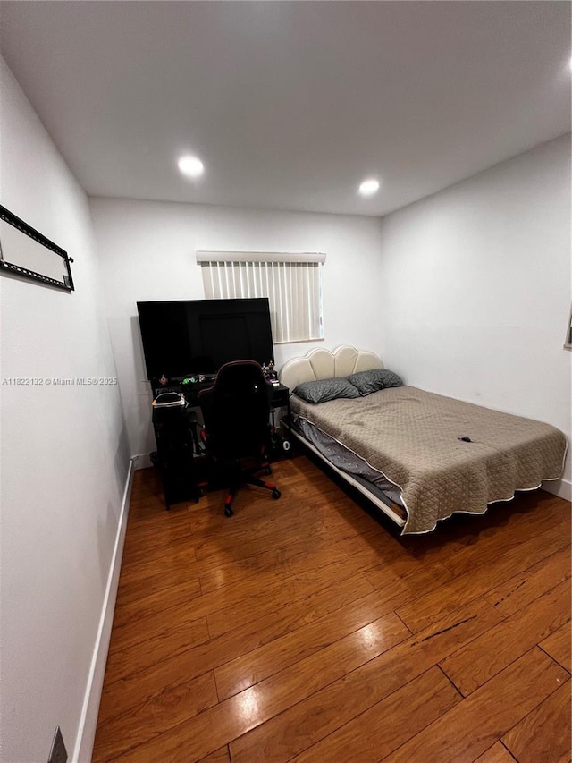 7151 Pershing St, Hollywood, FL 33024 - bedroom with hardwood / wood-style flooring, an office area, and recessed lighting