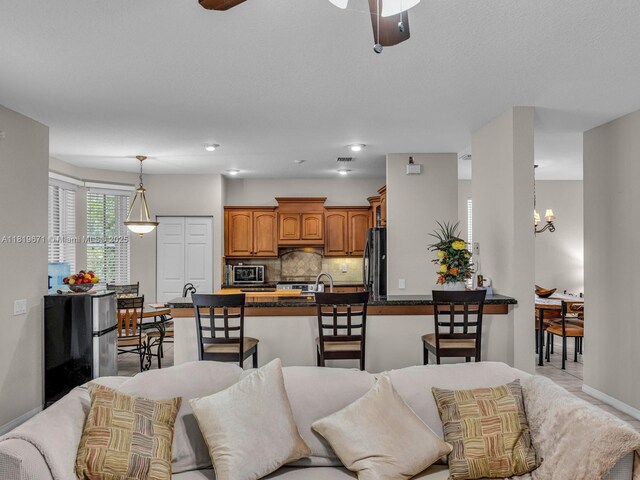 4209 Pinewood Ln, Weston, FL 33331 - photo 20