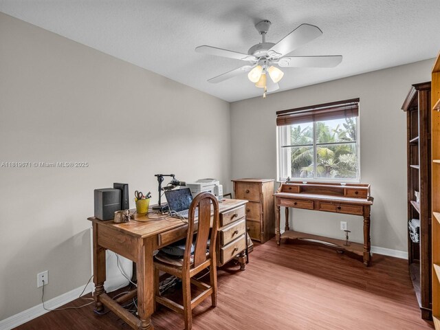 4209 Pinewood Ln, Weston, FL 33331 - photo 30