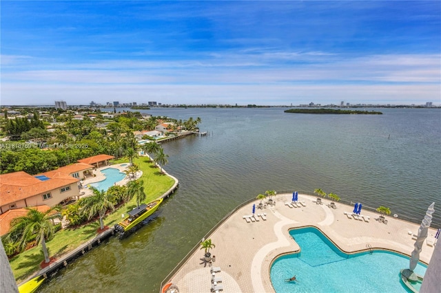 1800 NE 114th St Unit 1103, Miami, FL 33181 - drone / aerial view of a pool and a nearby body of water