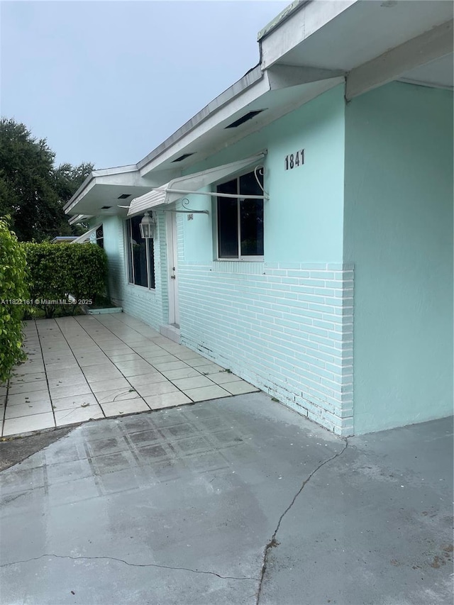 1841 SW 42nd Ter, Fort Lauderdale, FL 33317 - photo 3