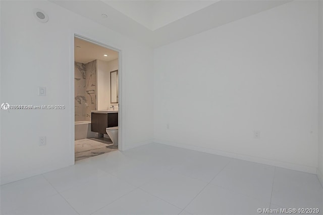 851 NE 1st Ave Unit 1608, Miami, FL 33132 - unfurnished room with baseboards