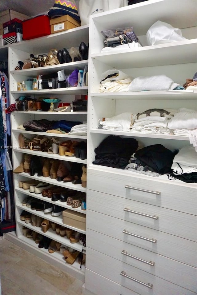 13200 SW 59th Ave, Pinecrest, FL 33156 - view of walk in closet