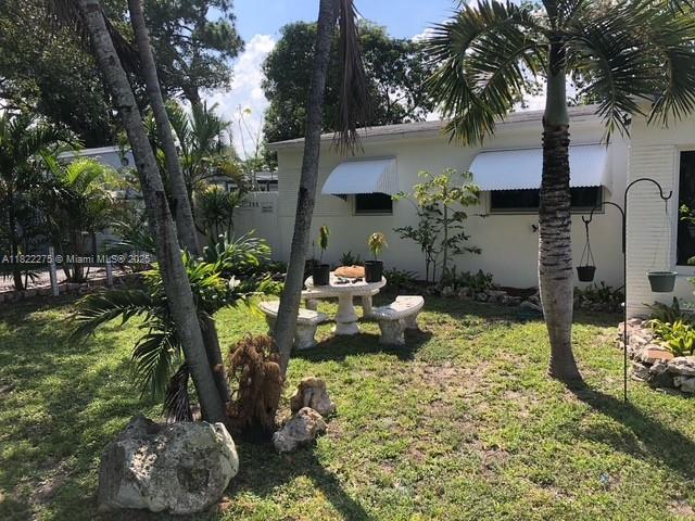 205 SW 21st Way, Fort Lauderdale, FL 33312 - photo 4