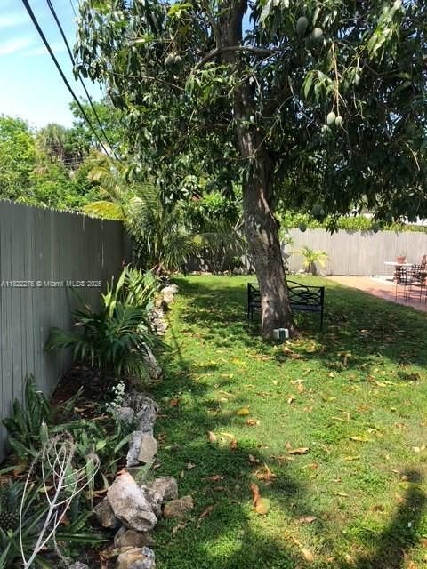 205 SW 21st Way, Fort Lauderdale, FL 33312 - photo 8