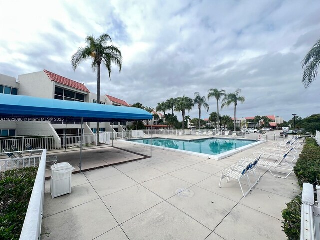 100 Lakeview Dr Unit 118, Weston, FL 33326 - photo 21