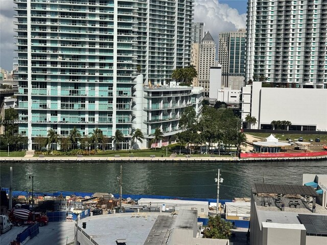 88 SW 7th St Unit 3012, Miami, FL 33130 - water view with nearby urban area