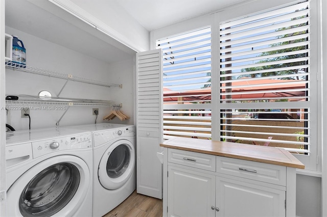 7225 Promenade Dr Unit 102, Boca Raton, FL 33433 - laundry area featuring separate washer and dryer and light wood finished floors