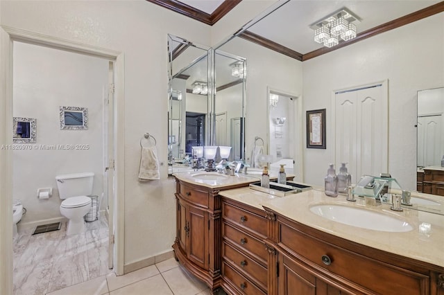 8981 NW 166th Ter, Miami Lakes, FL 33018 - full bath with double vanity, crown molding, a chandelier, and a bidet