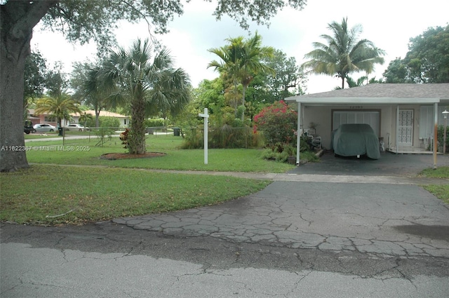 12385 NW 4th Ave, North Miami, FL 33168 - view of yard with driveway