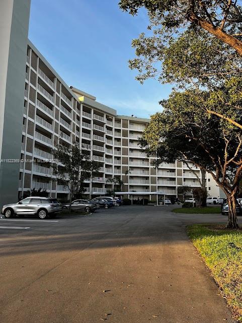 3090 N Course Dr Unit 807, Pompano Beach, FL 33069 - photo 3