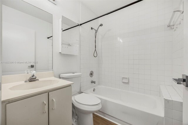 8421 SW 209th St Unit 8421, Cutler Bay, FL 33189 - bathroom with vanity, shower / washtub combination, and wood finished floors