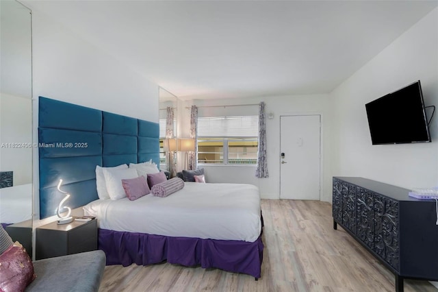 4015 Indian Creek Dr Unit 106, Miami Beach, FL 33140 - bedroom with wood finished floors