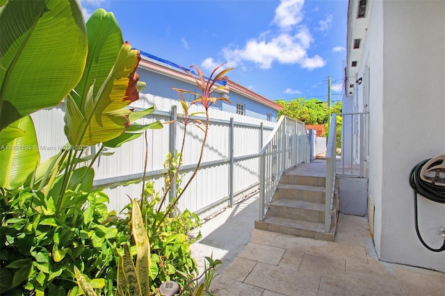3430 NW 16th St, Miami, FL 33125 - view of patio