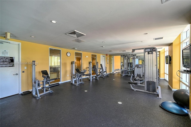 1755 E Hallandale Beach Blvd Unit 608E, Hallandale Beach, FL 33009 - exercise room featuring recessed lighting and baseboards