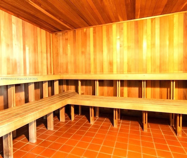 2101 Brickell Ave Unit 1711, Miami, FL 33129 - sauna with wood ceiling and wood walls