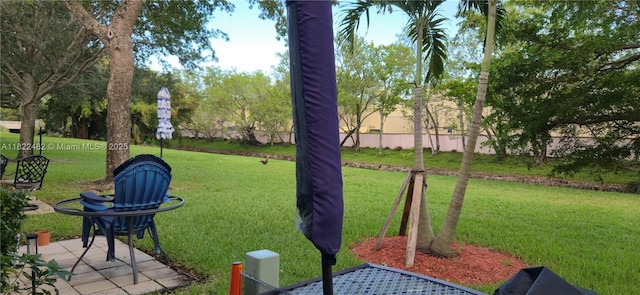 9750 NW 14th St Unit 30-5, Coral Springs, FL 33071 - view of grassy yard