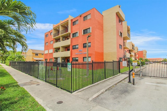 8095 NW 8th St Unit 209, Miami, FL 33126 - view of building exterior