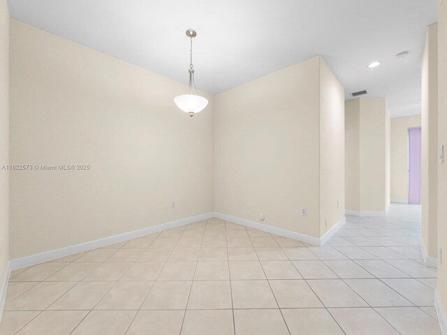 2590 SE 14th St, Homestead, FL 33035 - unfurnished room with light tile patterned floors, recessed lighting, and a smoke detector
