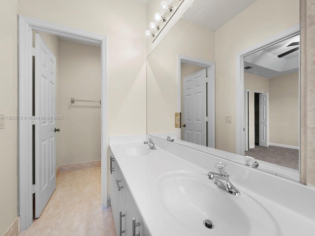 2590 SE 14th St, Homestead, FL 33035 - full bath with double vanity and baseboards