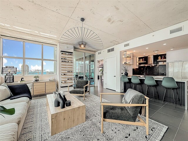 3301 NE 1st Ave Unit H1215, Miami, FL 33137 - view of living area