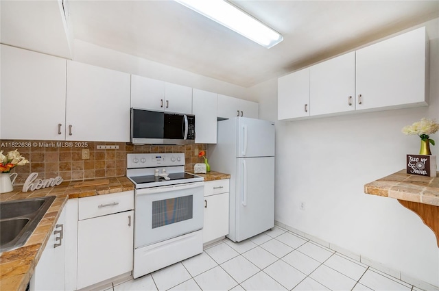 12521 NW 11th Ln Unit 105, Miami, FL 33182 - photo 2