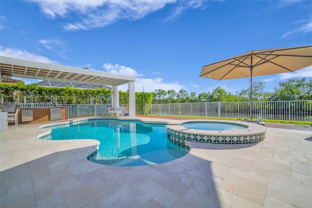 942 Lavender Cir, Weston, FL 33327 - view of swimming pool featuring a patio and a pool with connected hot tub