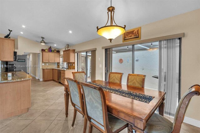 566 Village Lake Dr, Weston, FL 33326 - photo 9