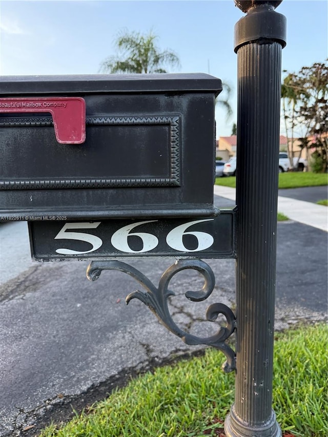 566 Village Lake Dr, Weston, FL 33326 - photo 41