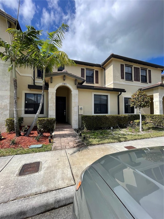10586 W 33rd Ct Unit 10586, Hialeah, FL 33018 - multi unit property with stucco siding and stone siding