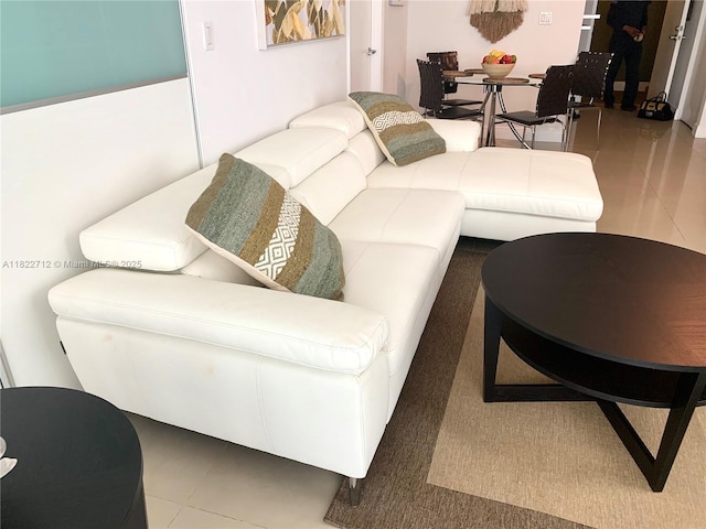 90 SW 3rd St Unit 3010, Miami, FL 33130 - living area with tile patterned flooring