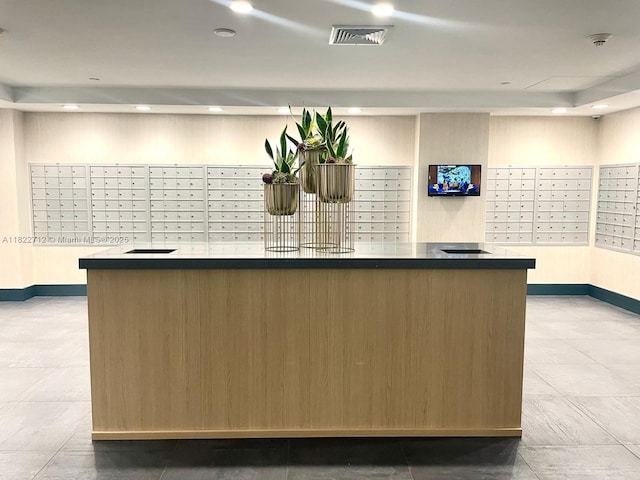 90 SW 3rd St Unit 3010, Miami, FL 33130 - welcome area with mail area and recessed lighting
