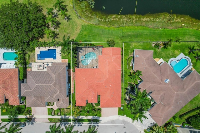 2489 Eagle Watch Ln, Weston, FL 33327 - bird's eye view of a pool