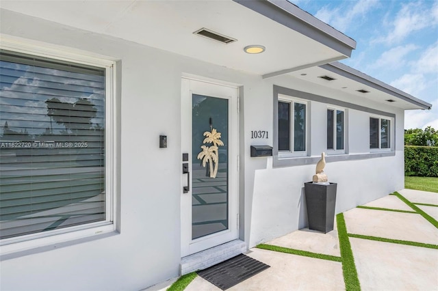 10371 SW 44th St, Miami, FL 33165 - entrance to property featuring stucco siding
