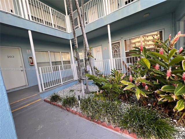 315 Van Buren St Unit 102B, Hollywood, FL 33019 - photo 2