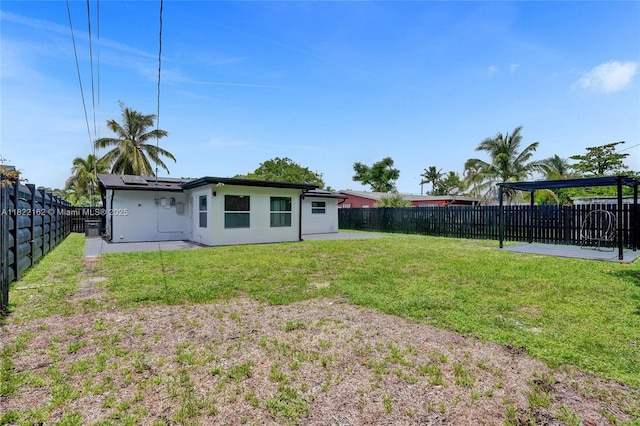 1772 SW 43rd Ave, Fort Lauderdale, FL 33317 - fenced backyard featuring a patio