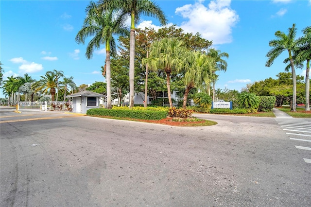 1150 N Liberty Ave Unit 1150G, Homestead, FL 33034 - view of front of home featuring a gate