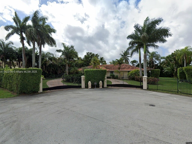 7080 SW 98th Ave, Miami, FL 33173 - view of street with a gate