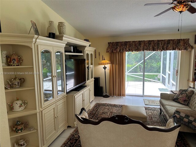 126 Chestnut Cir, Royal Palm Beach, FL 33411 - photo 9