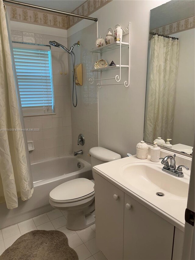 126 Chestnut Cir, Royal Palm Beach, FL 33411 - photo 13