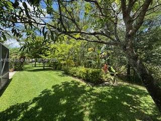 126 Chestnut Cir, Royal Palm Beach, FL 33411 - view of yard