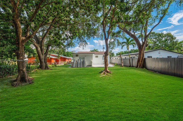 262 NW 57th St, Miami, FL 33127 - photo 22