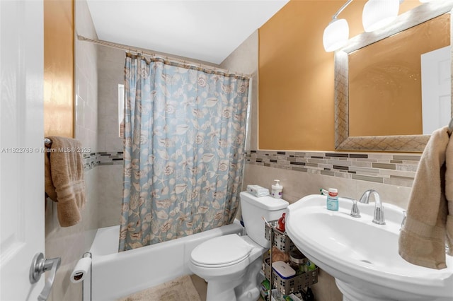 28540 SW 146th Ave, Homestead, FL 33033 - bathroom featuring tile walls and shower / bath combo with shower curtain