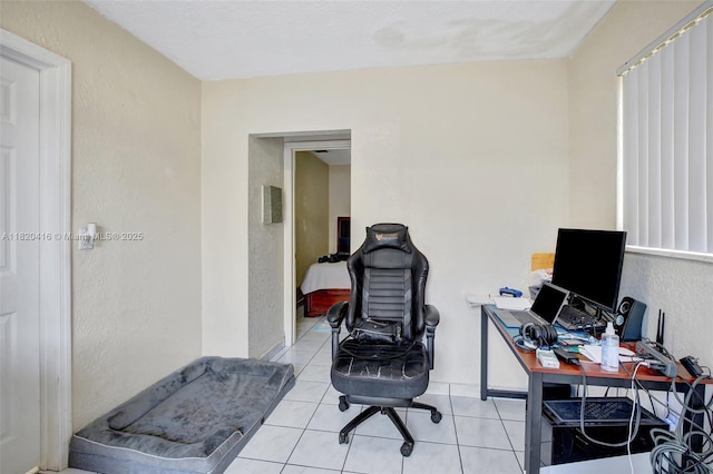 7950 NW 174th Ter, Hialeah, FL 33015 - office space with tile patterned floors and a textured wall