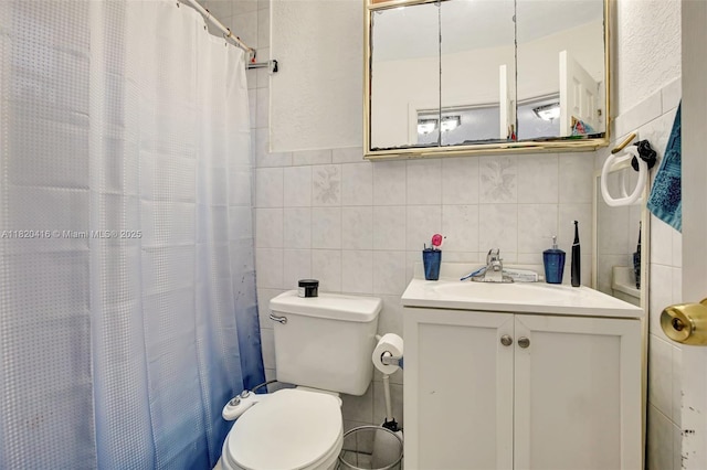7950 NW 174th Ter, Hialeah, FL 33015 - bathroom with tile walls, vanity, and a shower with shower curtain