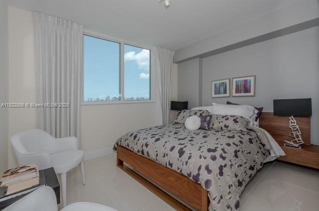 1861 NW S River Dr Unit 807, Miami, FL 33125 - view of bedroom
