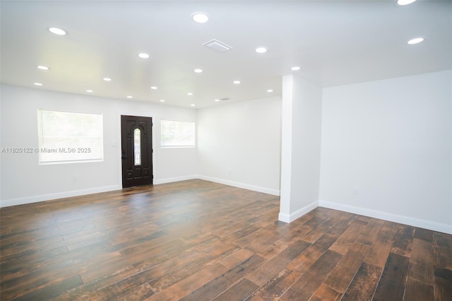 3313 N Ridge Rd, Tallahassee, FL 32305 - foyer featuring wood finished floors and recessed lighting